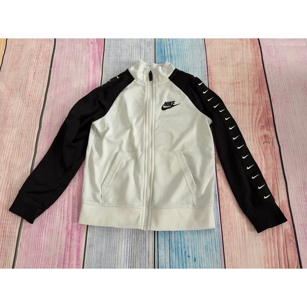 Nike Boys Zip Up Jacket Size 6 White Black Sleeves Athletic Full Zip EUC